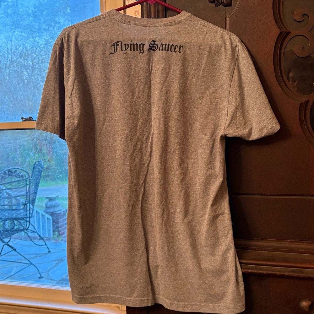 Bee Hear Work T-shirt - Picture 2 of 2